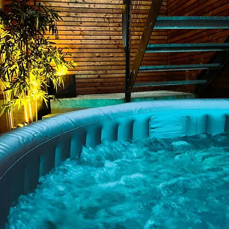 Hébergement de vacances #511 Traumhaus Mit Whirlpool Am Schwarzwaldrand